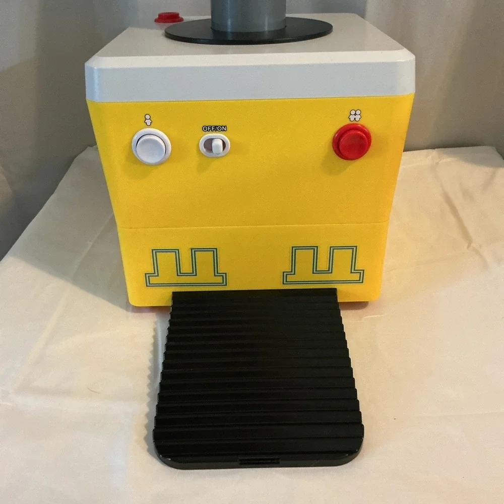 Arcade1Up Pac-Man Giant Joystick w/10 Game HDMI Console Tested - Picture 10 of 15